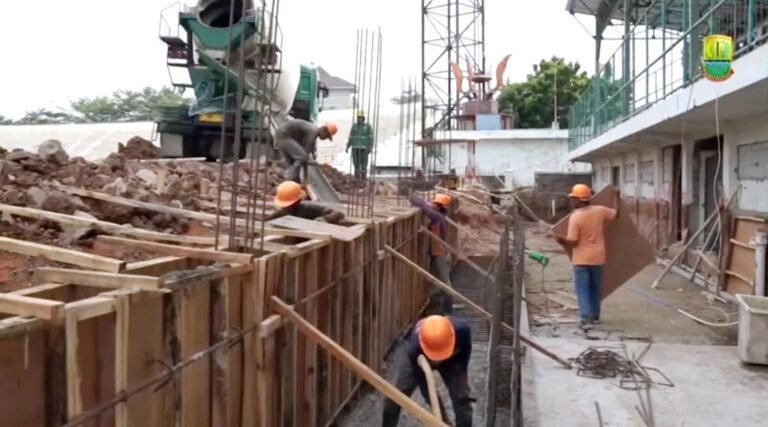 Ini Sanksi Bagi Kontraktor yang Terlambat Dalam Pengerjaan Proyek APBD
