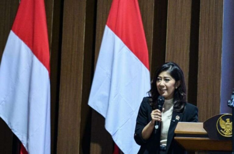 Menkomdigi Tantang Kepala Daerah Jadi Pionir Transformasi Digital