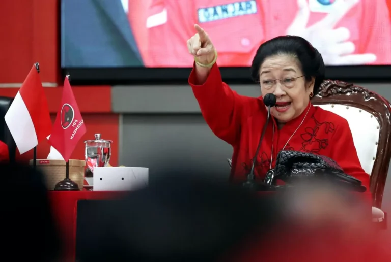 Megawati Larang Kepala Daerah PDIP Ikut Retreat di Magelang