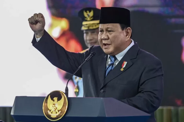 Komitmen Bersih-bersih Pemerintahan, Prabowo : “Saya akan Lawan Korupsi Sekeras-kerasnya…”