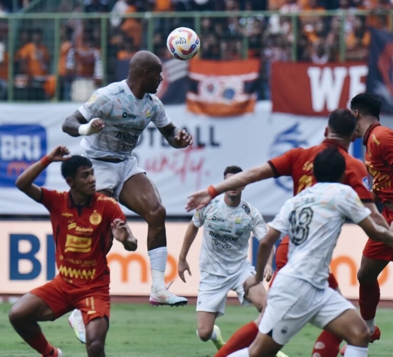 Gagal Come Back, Maung Bandung Hanya Mampu Tahan Imbang Macan Kemayoran
