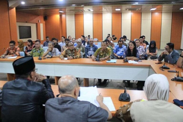 Pemkab dan DPRD Bekasi Dorong Pelantikan PPPK Sesuai Jadwal