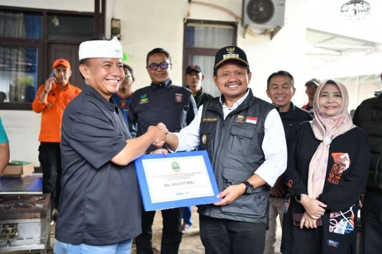 Sekda Jabar Minta Identifikasi Penyebab Banjir Cimanggung