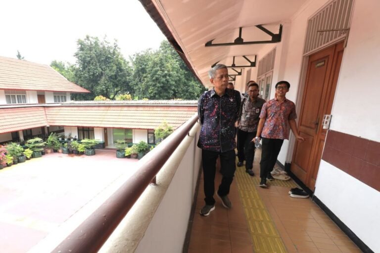 Sekolah Rakyat Pertama Dimulai di Bekasi, Gunakan Aset Kemensos