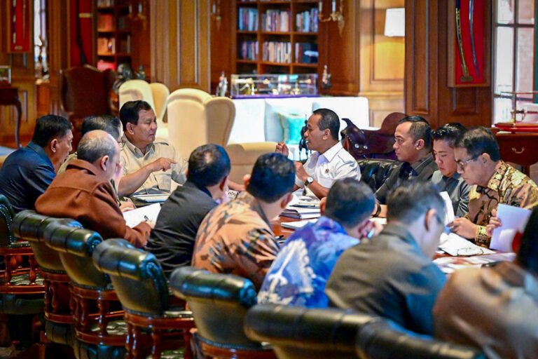 Prabowo Panggil Sejumlah Menteri, Bahas Lapangan Kerja dan Pemerataan Ekonomi