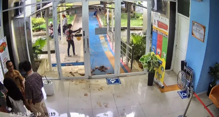 LSM Anarkis di Kantor Dinkes Bekasi, ini Penjelasan Polisi