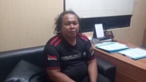 tampang-pria-inisial-ds-jagoan-cikiwul-pemalak-perusahaan-di-bekasi-usai-ditangkap-polisi-1742530254939_169