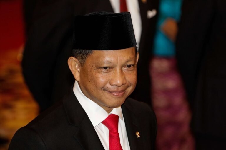 Mendagri Puji KDM dalam Pengelolaan APBD Jabar 2025