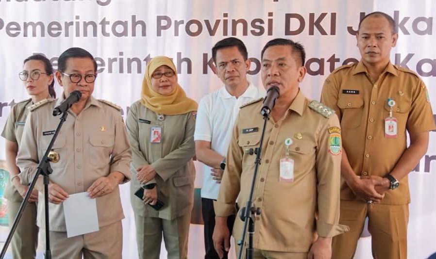 Pramono Minta Surplus Beras di Karawang Dikirim ke Jakarta