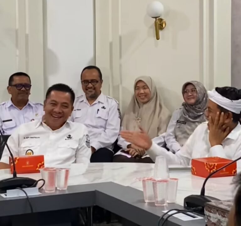 Soal Bayi Meninggal, Di Depan KDM-RSUD Karawang Alasan Sedang Ada Operasi yang Sama