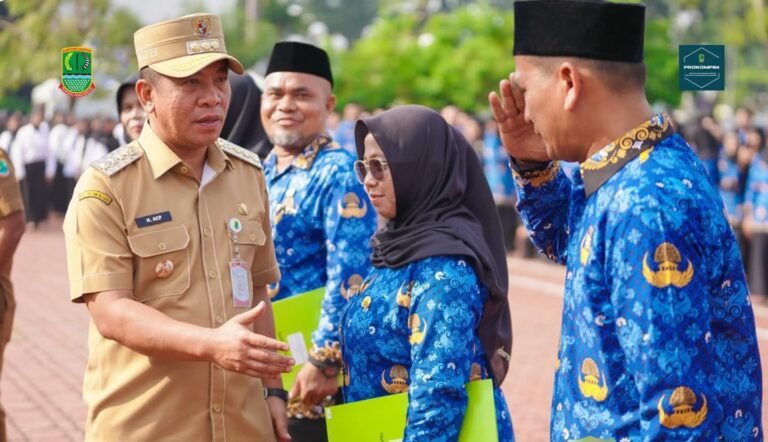 Ratusan CPNS dan PPPK Dilantik, Bupati Aep : Jadilah Pelayan Masyarakat yang Amanah