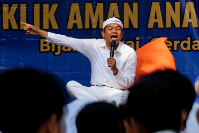 Muhammadiyah dan NU Keluhkan Kebijakan Dedi Mulyadi
