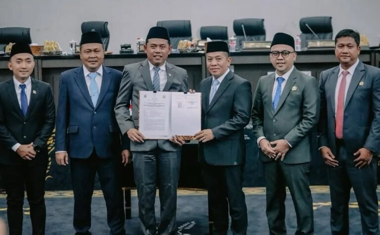 DPRD Karawang Gelar Paripurna Rancangan Perubahan KU-APBD dan PPAS 2025