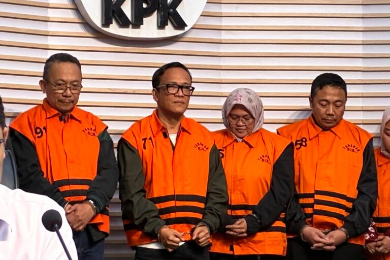 KPK Resmi Tetapkan Wamenaker Noel dan 10 Tersangka Lainnya