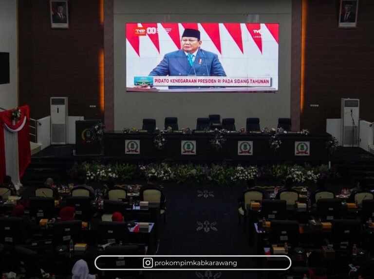 DPRD Karawang Gelar Rapat Paripurna Mendengarkan Pidato Kenegaraan Presiden Prabowo