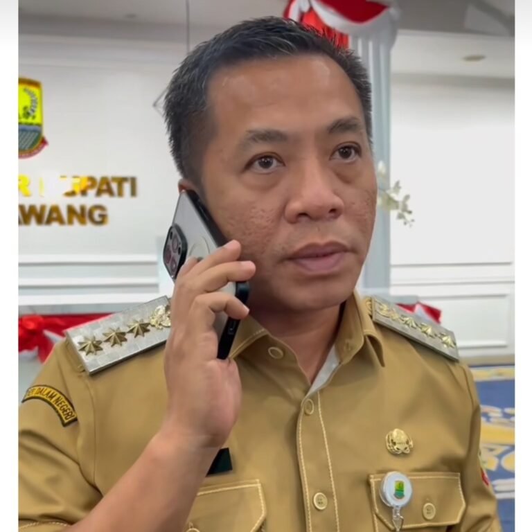 Jiep Telpon Ade Kunang, Larang Truk Jui Shin Melintas di Jalan Karawang Siang Hari