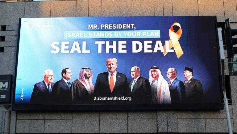 Wajah Prabowo Muncul di Baliho Tel Aviv Israel, ini Penjelasan Kemenlu RI