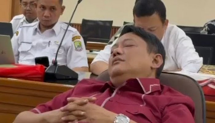 Minta Polemik Dirut Perumda Tirta Patriot Tidur Saat Rapat Tidak Dibesar-besarkan