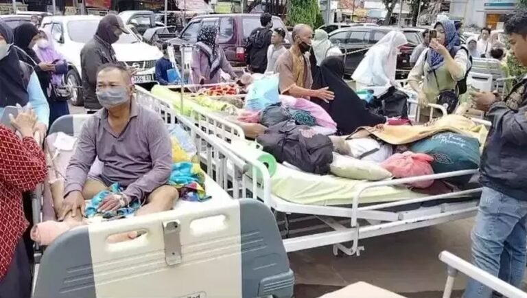 RS PMC Subang Kebakaran, Pasien Dievakuasi ke Halaman