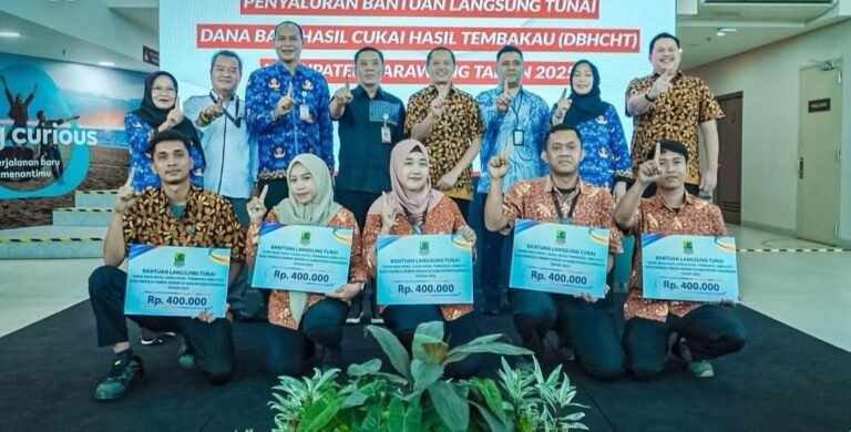 Pemkab Karawang Salurkan BLT Cukai Tembakau untuk 1.307 Pekerja Industri Rokok