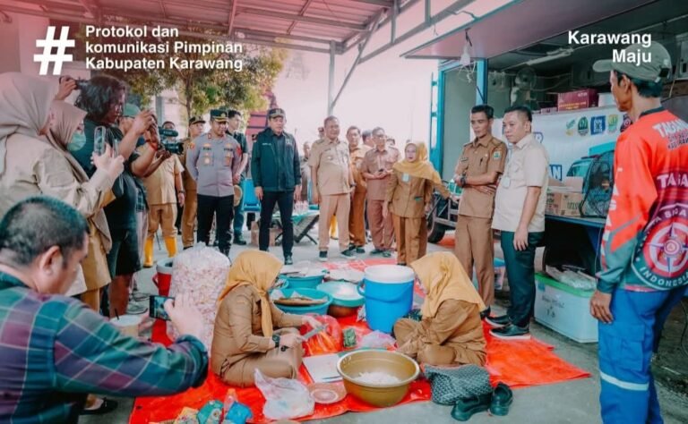 Pemkab Buka Dapur Umum untuk Penuhi Kebutuhan Pangan Korban Banjir Karangligar