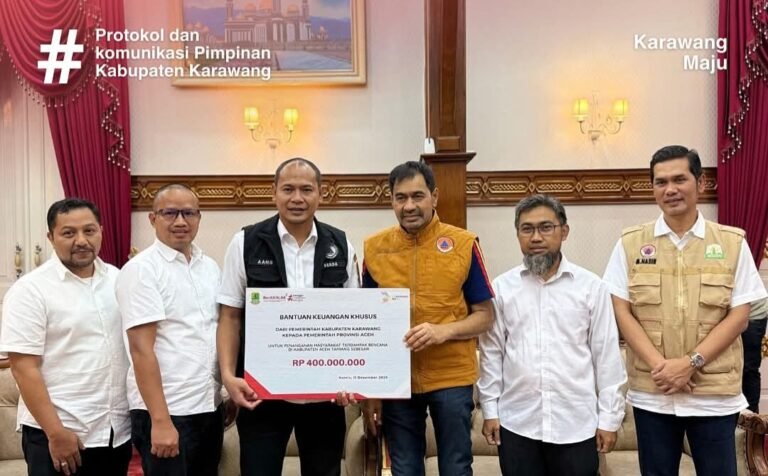 Pemkab Karawang Salurkan Bantuan untuk Korban Bencana Aceh Tamiang