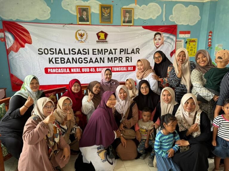 Para Santri di Bekasi Antusias Ikuti Sosialisasi Empat Pilar Kebangsaan dari Bunda Wardatul Asriah