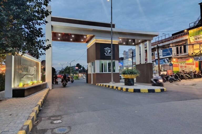 Telan APBD Hampir 1 Miliar, Pembangunan ‘Gapura Sultan’ Jadi Sorotan