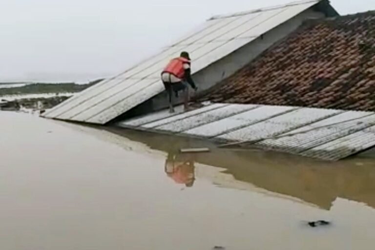 Ikut Terendam, Rumah Panggung KDM Tak Jadi Solusi Banjir Karangligar
