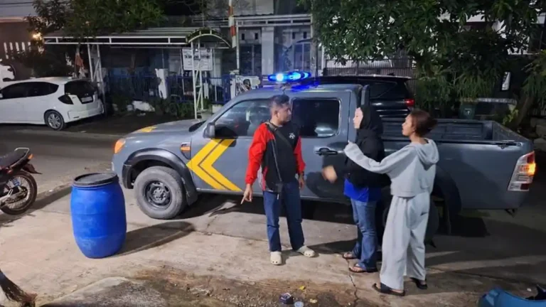 Dipicu Terbakar Api Cemburu, Pelajar Tusuk Pelajar