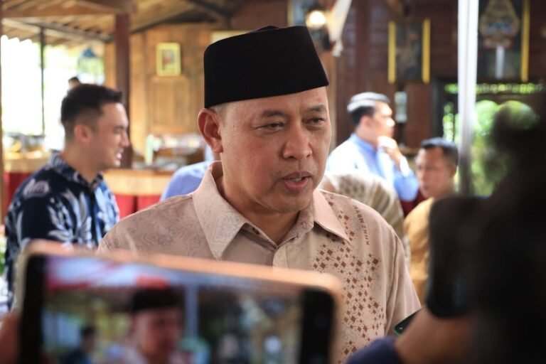 Wali Kota Tri : Pendatang Harus Siapkan Skill untuk Bersaing