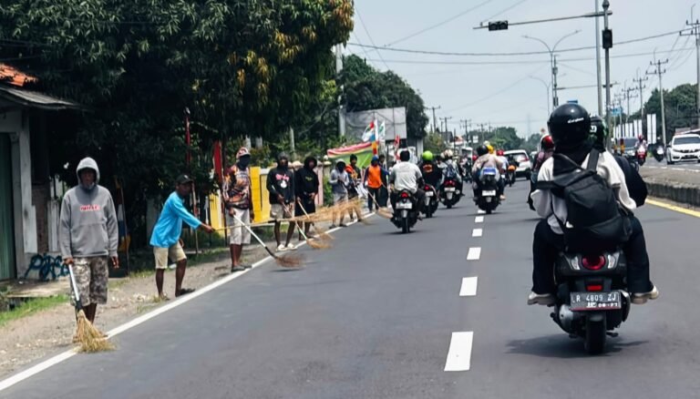 Sudah Dilarang Dedi Mulyadi, Para Penyapu Koin Tetap Beraksi