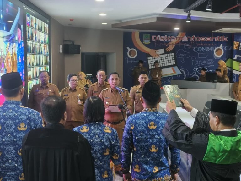 Plt Bupati Bekasi Lantik 464 Pejabat Fungsional