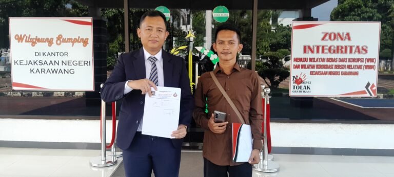 Cawe-cawe Pengelolaan Limbah Industri, Kades Sumurkondang Dilaporkan ke Kejaksaan