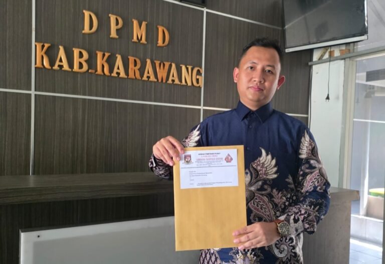 Kades Sumurkondang juga Diadukan ke Bupati dan DPMD Karawang