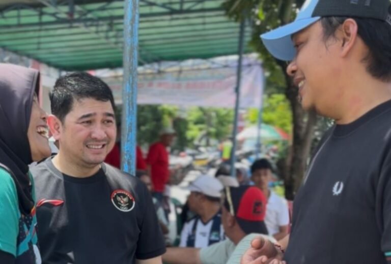 Realisasikan Aspirasi Warga, DIS Resmikan Lapangan Voli di Perum CKM