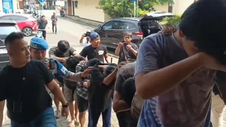 Pengeroyokan Bobotoh di Purwakarta, Polisi Amankan 14 Terduga Pelaku