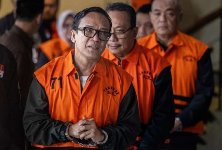 Noel Mau Gugat KPK Rp 300 Triliun, Kalau Menang Duitnya akan Dibagikan ke Buruh
