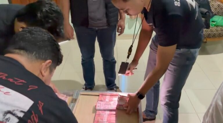 Polda Metro Jaya Tangkap Pengedar Uang Palsu di Bogor