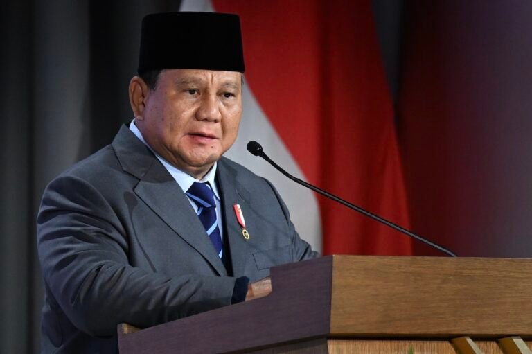 Masifnya Serangan ke Prabowo di Medsos, Apakah Masuk Kategori Operasi Delegitimasi Kekuasaan Politik?