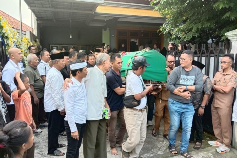 ASN di Purwakarta Ditemukan Tewas Bersimbah Darah di Dalam Rumah