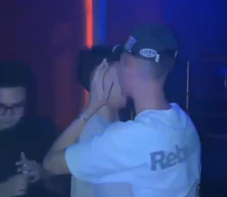 Karawang Gaduh Video Diduga Pasangan Muda-mudi LBGT yang Asik Berjoged