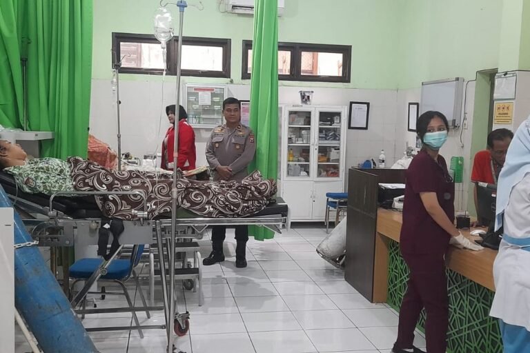 Dari Mual hingga Gatal-gatal, 14 Siswa SMA di Pasuruan Keracunan MBG