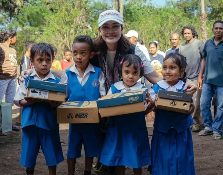 Tuai Banyak Pujian, Luna Maya Bangun Gedung Taman Kanak-kanak di NTT