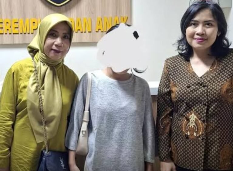 Gadis ini Alami Trauma karena Jadi Korban Pemerkosaan Ayah dan Paman Selama Bertahun-tahun
