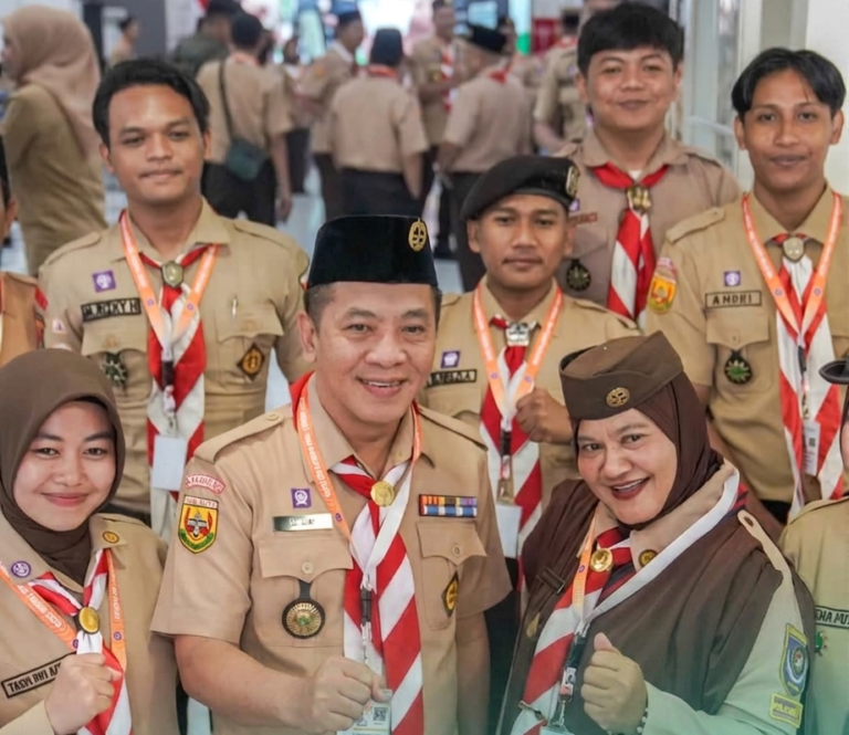 Langkah Bupati Aep yang akan Gratiskan LKS Patut Diapresiasi