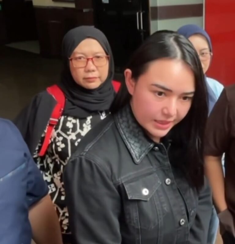 Serem! Amanda Manopo ‘Didukunin’ Mantan Karyawan, Rumah Ditabur Tanah Kuburan hingga Dupa