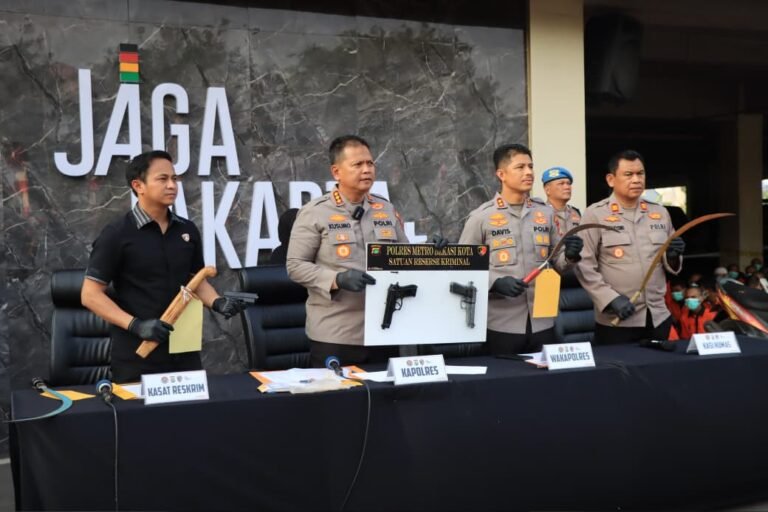 Resahkan Warga, 3 Pemuda Bawa Sajam Diamankan Polisi