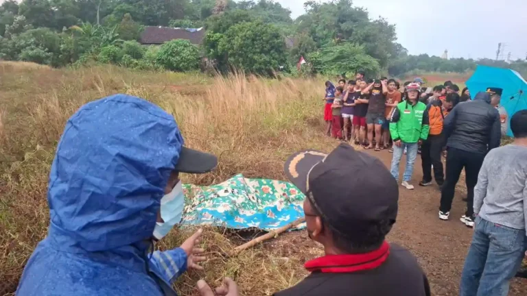 Warga Depok Geger Penemuan Mayat Tanpa Kaki Diduga Korban Mutilasi