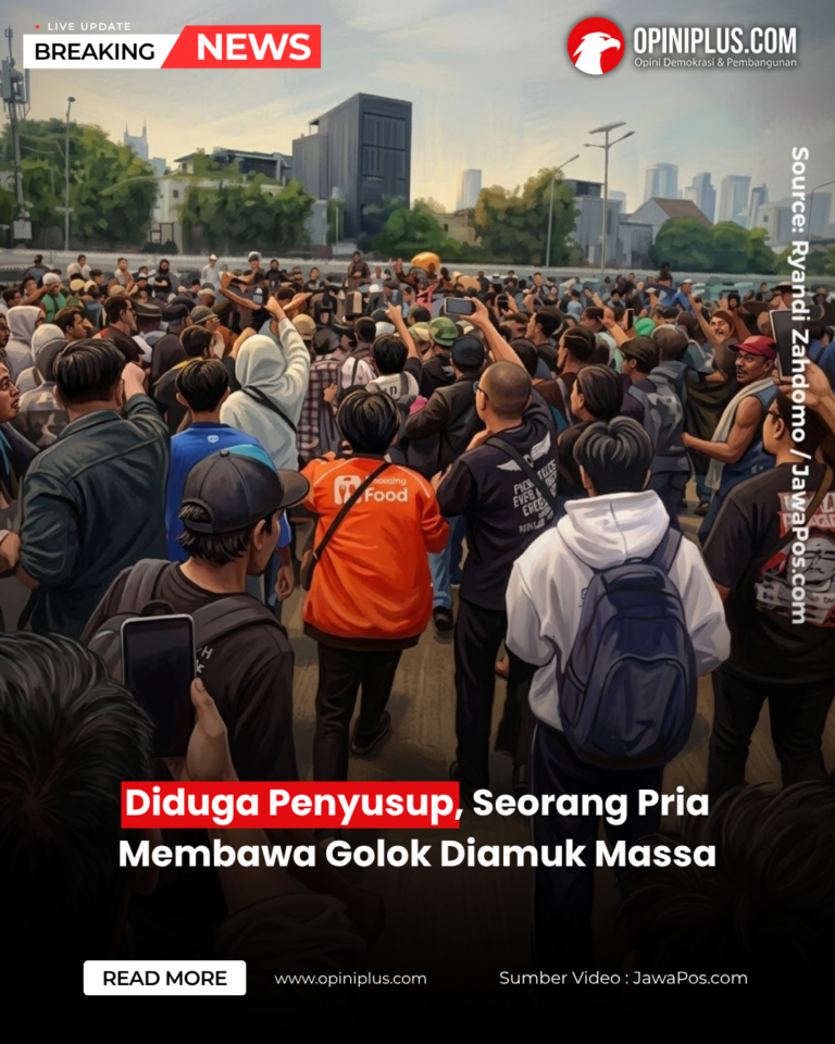 Diduga Penyusup, Seorang Pria Membawa Golok Diamuk Massa